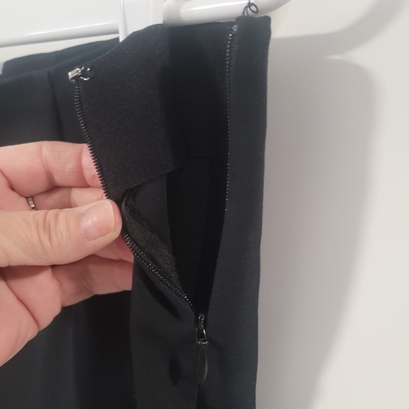 ❤️Chaps Capris - Picture 3 of 4